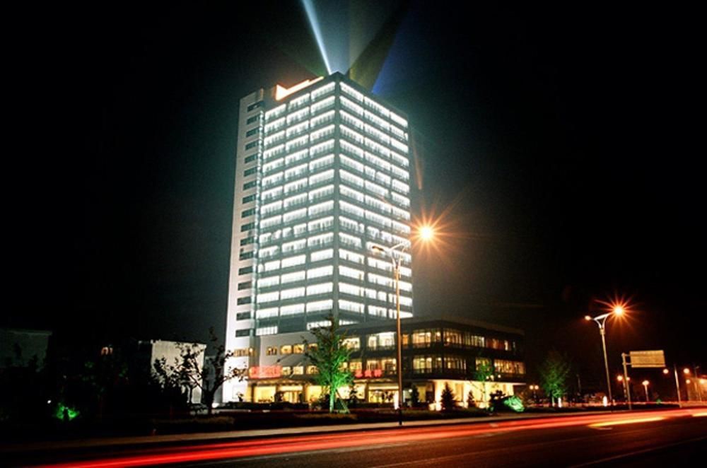 Yijing Holiday Hotel Yimeng Road Linyi  Екстериор снимка