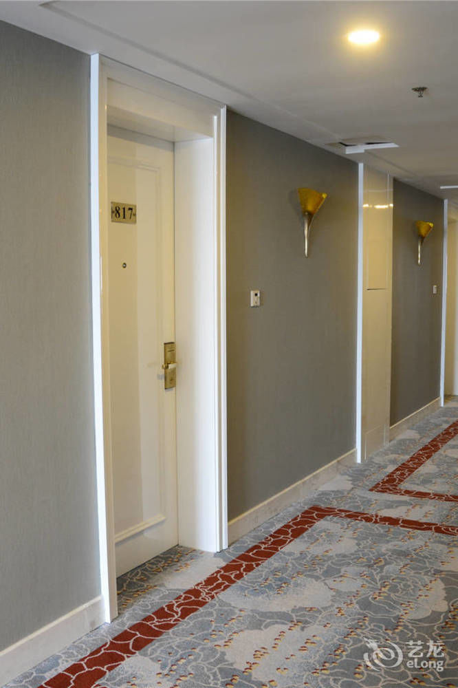 Yijing Holiday Hotel Yimeng Road Linyi  Екстериор снимка