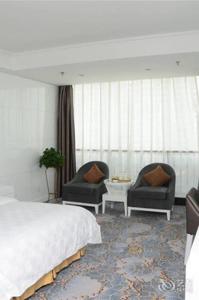 Yijing Holiday Hotel Yimeng Road Linyi  Екстериор снимка