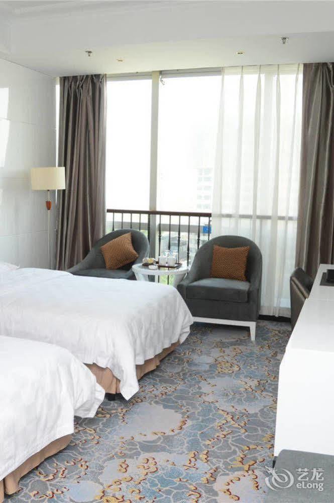 Yijing Holiday Hotel Yimeng Road Linyi  Екстериор снимка