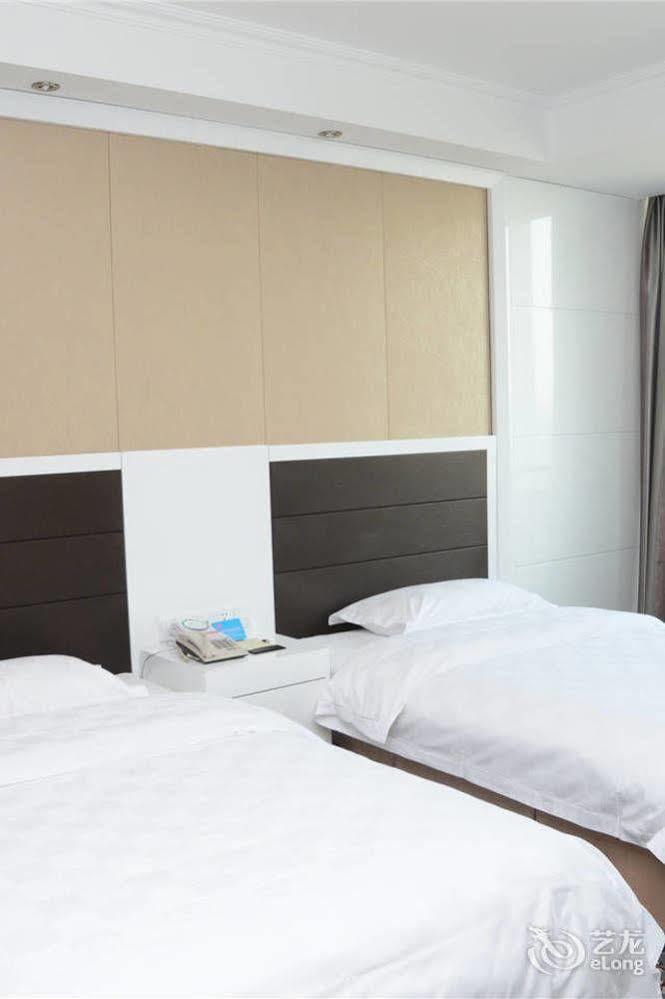 Yijing Holiday Hotel Yimeng Road Linyi  Екстериор снимка